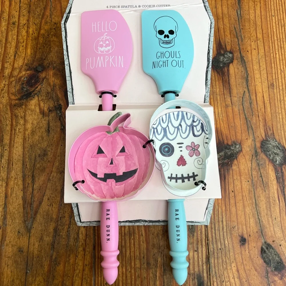 NWT Rae Dunn Pink and Blue Halloween Spatula and Cookie Cutter Set